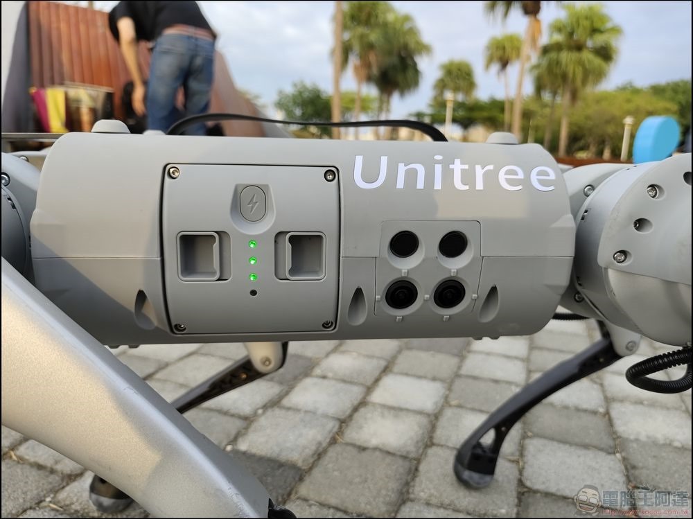 Unitree - Go 1 Pro 機器狗 開箱 - 17 Unitree - Go 1 Pro 機器狗 開箱 - 17
