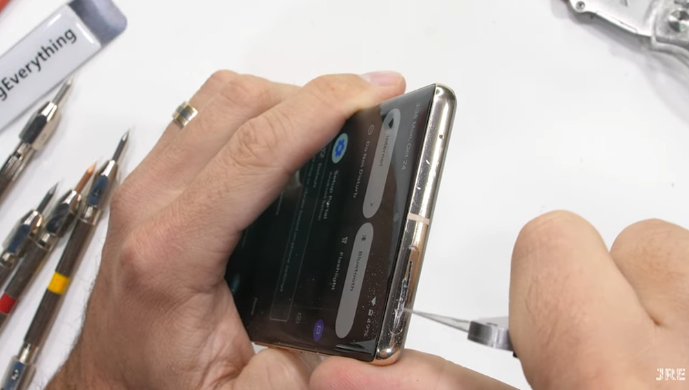Pixel 7 Pro 耐用性測試出爐!你可能需要裝好一點的保護殼 - 電腦王阿達 Pixel 7 Pro 耐用性測試出爐!你可能需要裝好一點的保護殼 - 電腦王阿達