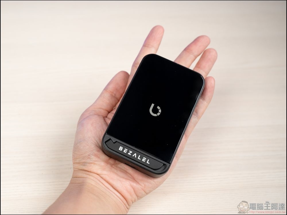 BEZALEL 倍加能 Prelude X 系列 MagSafe 磁吸無線充電器 - 06 BEZALEL 倍加能 Prelude X 系列 MagSafe 磁吸無線充電器 - 06