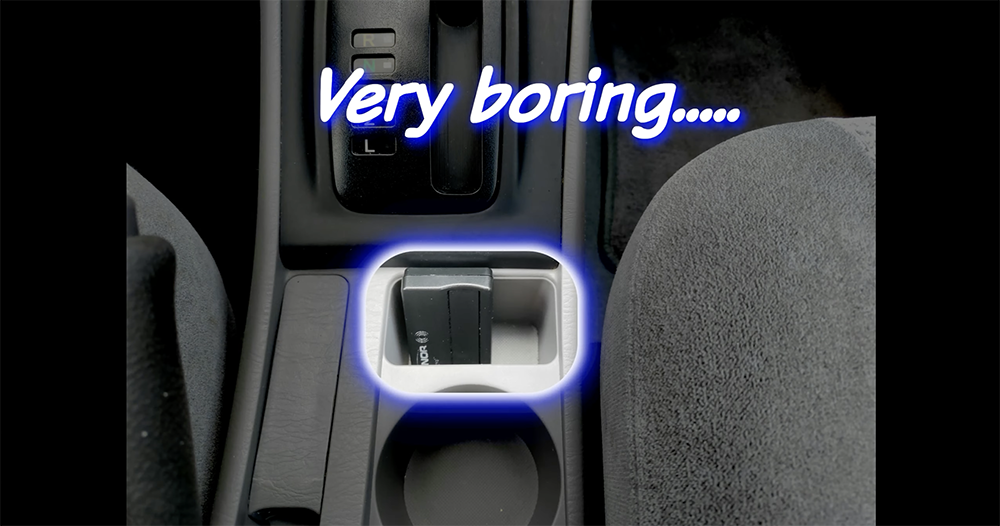 有人在汽車改裝「乘客彈射」按鈕，請注意跟駕駛說話的態度（笑） - 電腦王阿達