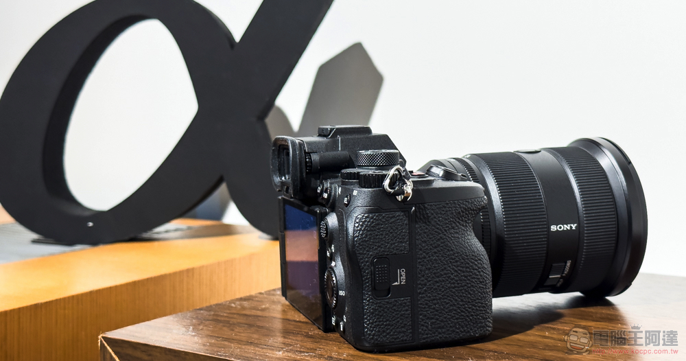 AI 加持微幅調漲,Sony A7R5 全幅無反在台登場動手玩 - 電腦王阿達 AI 加持微幅調漲,Sony A7R5 全幅無反在台登場動手玩 - 電腦王阿達