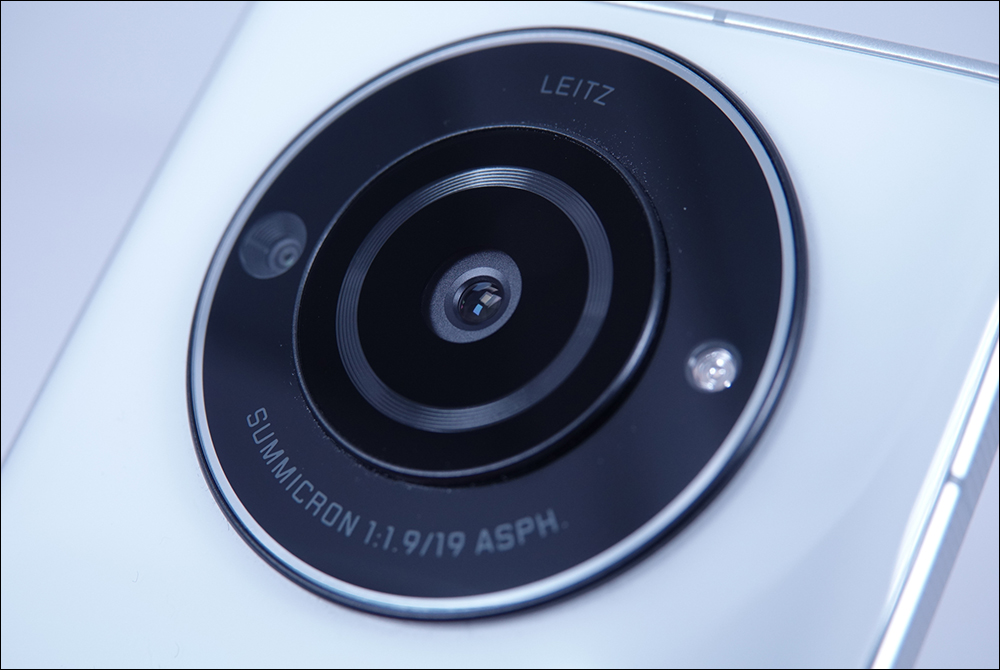 真・徠卡旗艦手機— Leitz Phone 2 日本發表,搭載 1 吋 4720 萬像素感光元件 - 電腦王阿達 真・徠卡旗艦手機— Leitz Phone 2 日本發表,搭載 1 吋 4720 萬像素感光元件 - 電腦王阿達