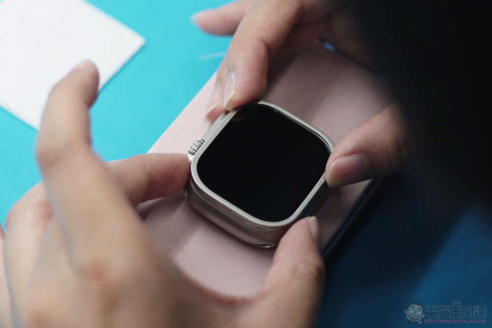 Apple Watch Ultra 超越防護與手感極限的秘密:imos PVDSS 不鏽鋼錶框與藍寶石螢幕貼體驗心得 - 電腦王阿達 Apple Watch Ultra 超越防護與手感極限的秘密:imos PVDSS 不鏽鋼錶框與藍寶石螢幕貼體驗心得 - 電腦王阿達