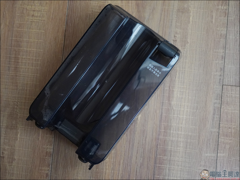 OSOTEK 順造 H200《 黑豹 》6合1 無線吸拖洗地機開箱|180 度平躺吸拖,一鍵自清洗、熱烘乾的全方位清潔神器 - 電腦王阿達 OSOTEK 順造 H200《 黑豹 》6合1 無線吸拖洗地機開箱|180 度平躺吸拖,一鍵自清洗、熱烘乾的全方位清潔神器 - 電腦王阿達