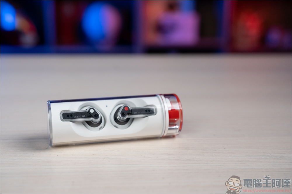 Nothing Ear(stick),今年造型最酷炫的真無線藍牙耳機 - 電腦王阿達 Nothing Ear(stick),今年造型最酷炫的真無線藍牙耳機 - 電腦王阿達