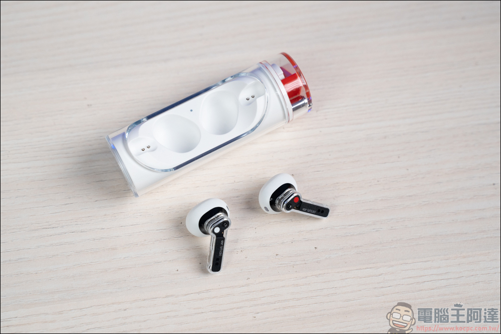 Nothing Ear(stick),今年造型最酷炫的真無線藍牙耳機 - 電腦王阿達 Nothing Ear(stick),今年造型最酷炫的真無線藍牙耳機 - 電腦王阿達