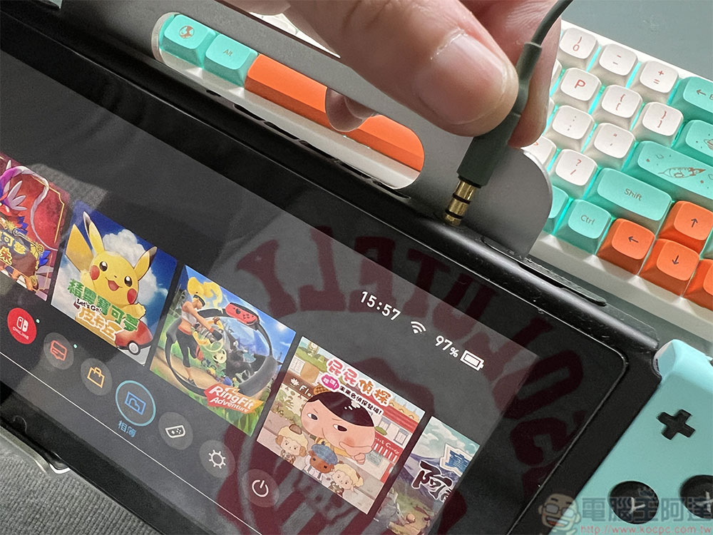 你知道 Nintendo Switch 裡面有個設定可以讓你避免拔下耳機時失手的噪音嗎? - 電腦王阿達 你知道 Nintendo Switch 裡面有個設定可以讓你避免拔下耳機時失手的噪音嗎? - 電腦王阿達