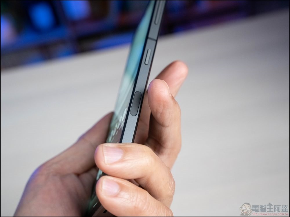 Sharp AQUOS sense7 開箱 - 11 Sharp AQUOS sense7 開箱 - 11