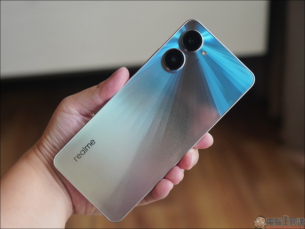 realme 10 Pro、realme 10 Pro+ 開箱、實拍體驗|1 億畫素 ProLight 街拍相機、首批搭載 realme UI 4.0 系統 - 電腦王阿達 realme 10 Pro、realme 10 Pro+ 開箱、實拍體驗|1 億畫素 ProLight 街拍相機、首批搭載 realme UI 4.0 系統 - 電腦王阿達