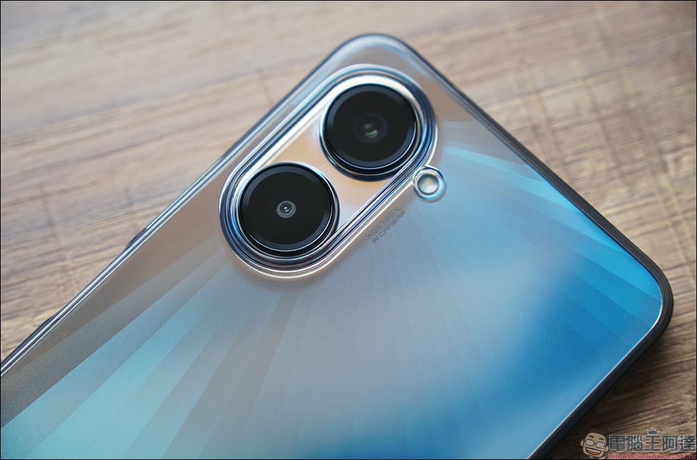 realme 10 Pro、realme 10 Pro+ 開箱、實拍體驗|1 億畫素 ProLight 街拍相機、首批搭載 realme UI 4.0 系統 - 電腦王阿達 realme 10 Pro、realme 10 Pro+ 開箱、實拍體驗|1 億畫素 ProLight 街拍相機、首批搭載 realme UI 4.0 系統 - 電腦王阿達