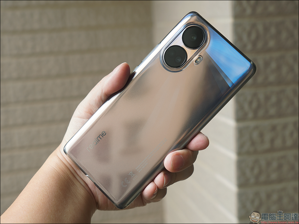 realme 10 Pro、realme 10 Pro+ 開箱、實拍體驗|1 億畫素 ProLight 街拍相機、首批搭載 realme UI 4.0 系統 - 電腦王阿達 realme 10 Pro、realme 10 Pro+ 開箱、實拍體驗|1 億畫素 ProLight 街拍相機、首批搭載 realme UI 4.0 系統 - 電腦王阿達
