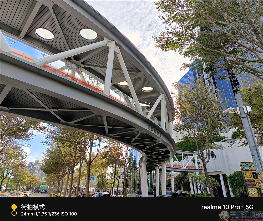 realme 10 Pro、realme 10 Pro+ 開箱、實拍體驗|1 億畫素 ProLight 街拍相機、首批搭載 realme UI 4.0 系統 - 電腦王阿達 realme 10 Pro、realme 10 Pro+ 開箱、實拍體驗|1 億畫素 ProLight 街拍相機、首批搭載 realme UI 4.0 系統 - 電腦王阿達