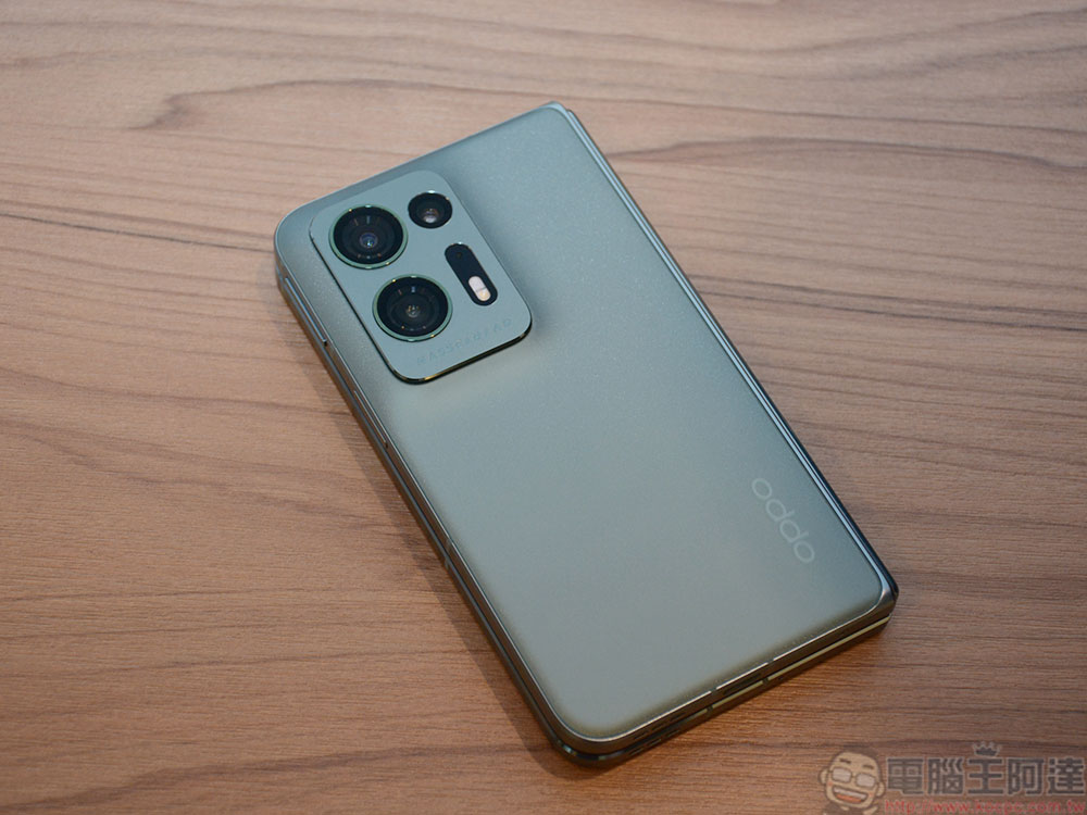OPPO Reno8 升級版進化登場,挑戰手機顏值天花板的人像專家(同場加映:OPPO Find N2 實機動眼看) - 電腦王阿達 OPPO Reno8 升級版進化登場,挑戰手機顏值天花板的人像專家(同場加映:OPPO Find N2 實機動眼看) - 電腦王阿達