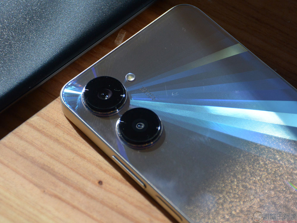 realme 10 Pro、10 Pro+ 在台推出,抓住星曜之光你就是街頭神攝手 - 電腦王阿達 realme 10 Pro、10 Pro+ 在台推出,抓住星曜之光你就是街頭神攝手 - 電腦王阿達