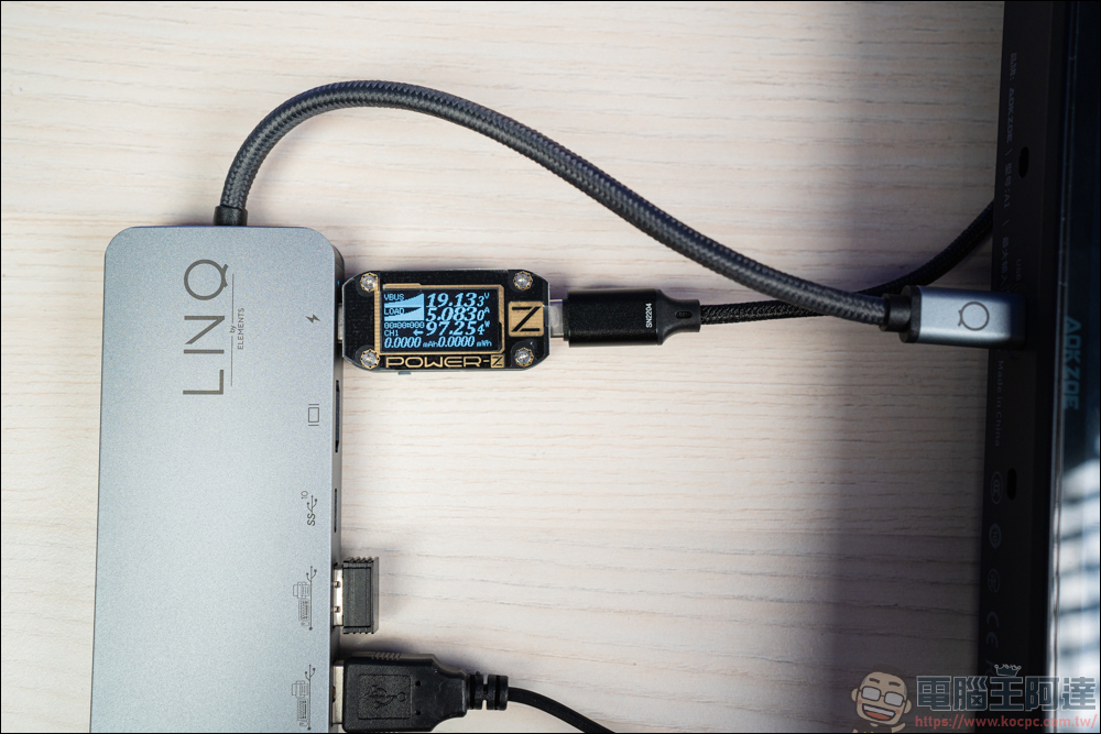 LINQ 9-in-1 SSD Pro Studio Hub 集線器,整合 Hub + SSD 外接盒、讀卡機、HDMI、高速 RJ-45、100W PD快充 九大功能 - 電腦王阿達 LINQ 9-in-1 SSD Pro Studio Hub 集線器,整合 Hub + SSD 外接盒、讀卡機、HDMI、高速 RJ-45、100W PD快充 九大功能 - 電腦王阿達