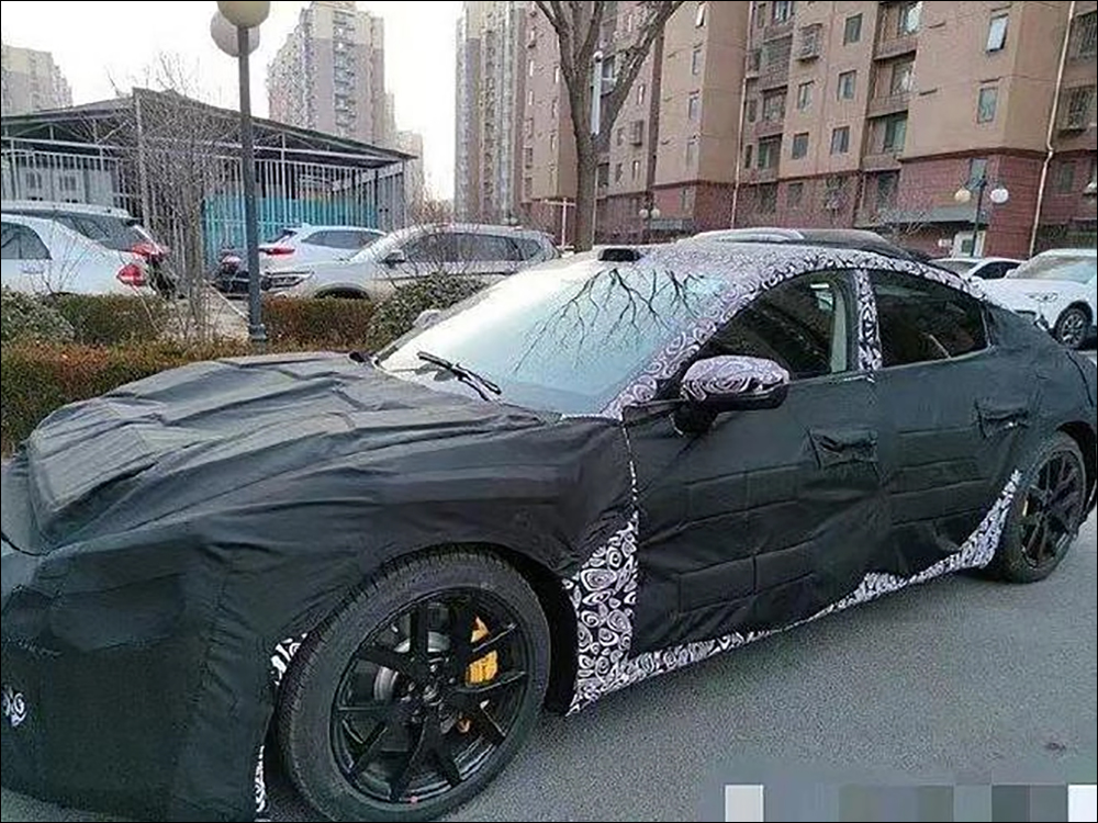 小米汽車重度偽裝被捕獲,首款電動車採運動轎跑車型,像極了平價版的 Porsche Taycan? - 電腦王阿達 小米汽車重度偽裝被捕獲,首款電動車採運動轎跑車型,像極了平價版的 Porsche Taycan? - 電腦王阿達