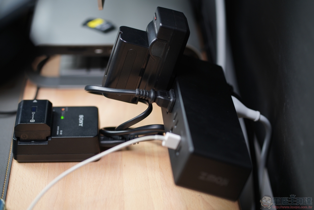 Zmoji 雙向多功能 USB+Type C 快充延長線,輕鬆打造最井然有序的充電配置 - 電腦王阿達 Zmoji 雙向多功能 USB+Type C 快充延長線,輕鬆打造最井然有序的充電配置 - 電腦王阿達