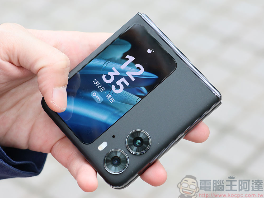 OPPO Find N2 Flip 實測、實拍:精巧百變大電量,體現你的時尚「摺」學 - 電腦王阿達 OPPO Find N2 Flip 實測、實拍:精巧百變大電量,體現你的時尚「摺」學 - 電腦王阿達