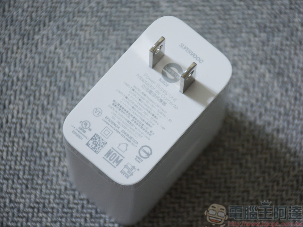 OPPO Find N2 Flip 實測、實拍:精巧百變大電量,體現你的時尚「摺」學 - 電腦王阿達 OPPO Find N2 Flip 實測、實拍:精巧百變大電量,體現你的時尚「摺」學 - 電腦王阿達