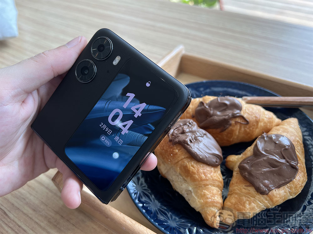 OPPO Find N2 Flip 實測、實拍:精巧百變大電量,體現你的時尚「摺」學 - 電腦王阿達 OPPO Find N2 Flip 實測、實拍:精巧百變大電量,體現你的時尚「摺」學 - 電腦王阿達