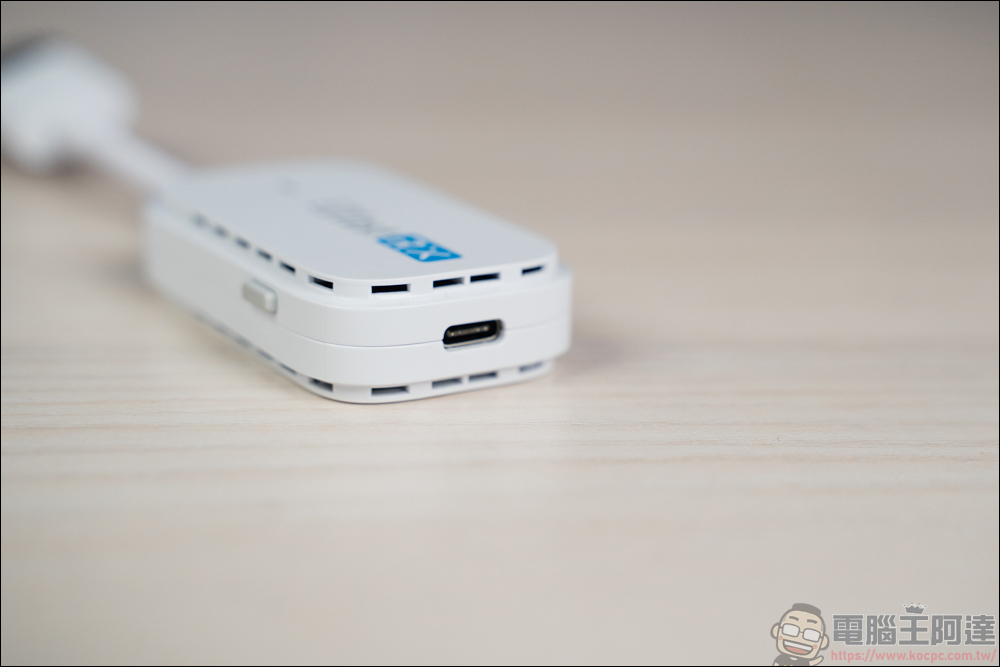 EZCast Pocket 高畫質無線投影傳輸器,不需要 APP 、網路、安裝就能快速無線投影!HDMI 線還留著幹嘛? - 電腦王阿達 EZCast Pocket 高畫質無線投影傳輸器,不需要 APP 、網路、安裝就能快速無線投影!HDMI 線還留著幹嘛? - 電腦王阿達