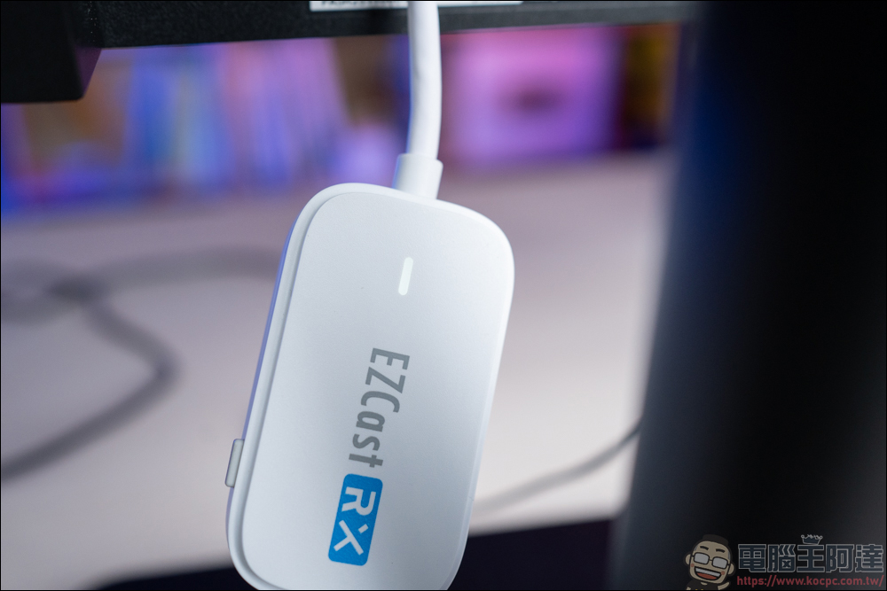 EZCast Pocket 高畫質無線投影傳輸器,不需要 APP 、網路、安裝就能快速無線投影!HDMI 線還留著幹嘛? - 電腦王阿達 EZCast Pocket 高畫質無線投影傳輸器,不需要 APP 、網路、安裝就能快速無線投影!HDMI 線還留著幹嘛? - 電腦王阿達