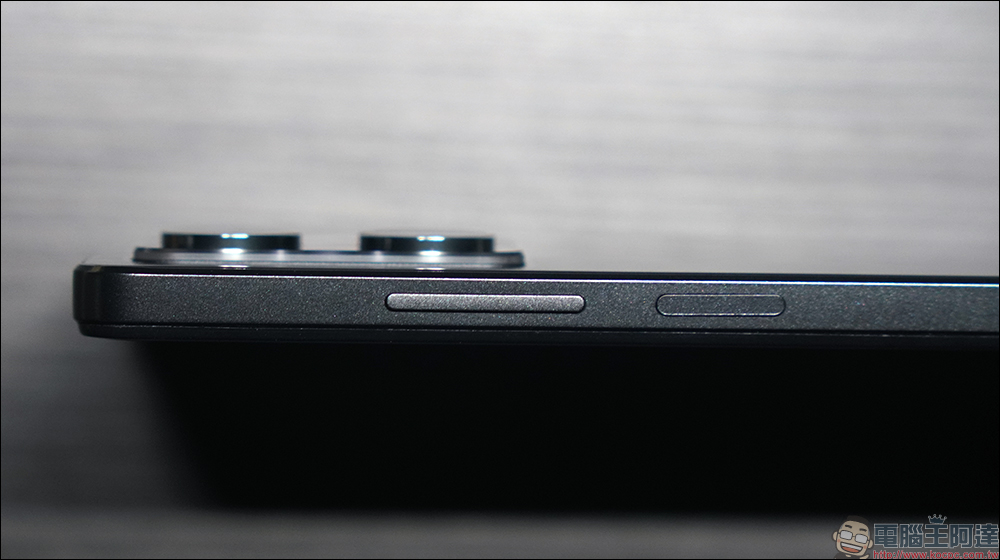 POCO X5 系列開箱|性能領先同級 再加億級像素、旗艦螢幕 價格卻低於同級 萬元娛樂手機首選 - 電腦王阿達 POCO X5 系列開箱|性能領先同級 再加億級像素、旗艦螢幕 價格卻低於同級 萬元娛樂手機首選 - 電腦王阿達