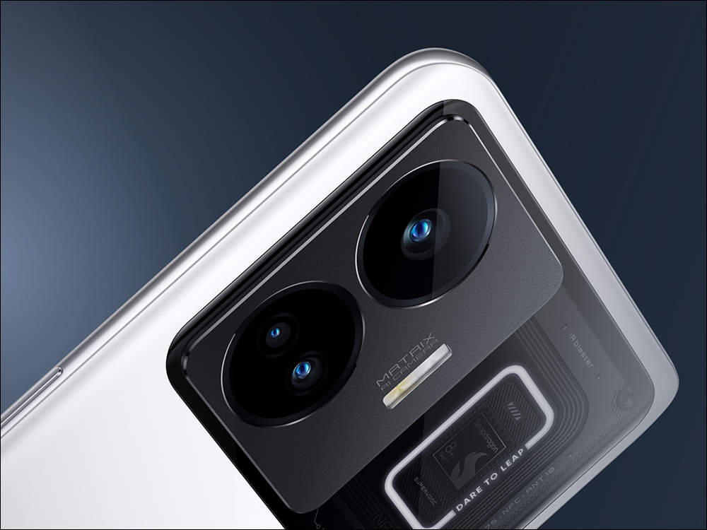 realme GT3 240W 快充旗艦手機正式發表, 80 秒充電 20%、充滿僅需 9 分半! - 電腦王阿達 realme GT3 240W 快充旗艦手機正式發表, 80 秒充電 20%、充滿僅需 9 分半! - 電腦王阿達