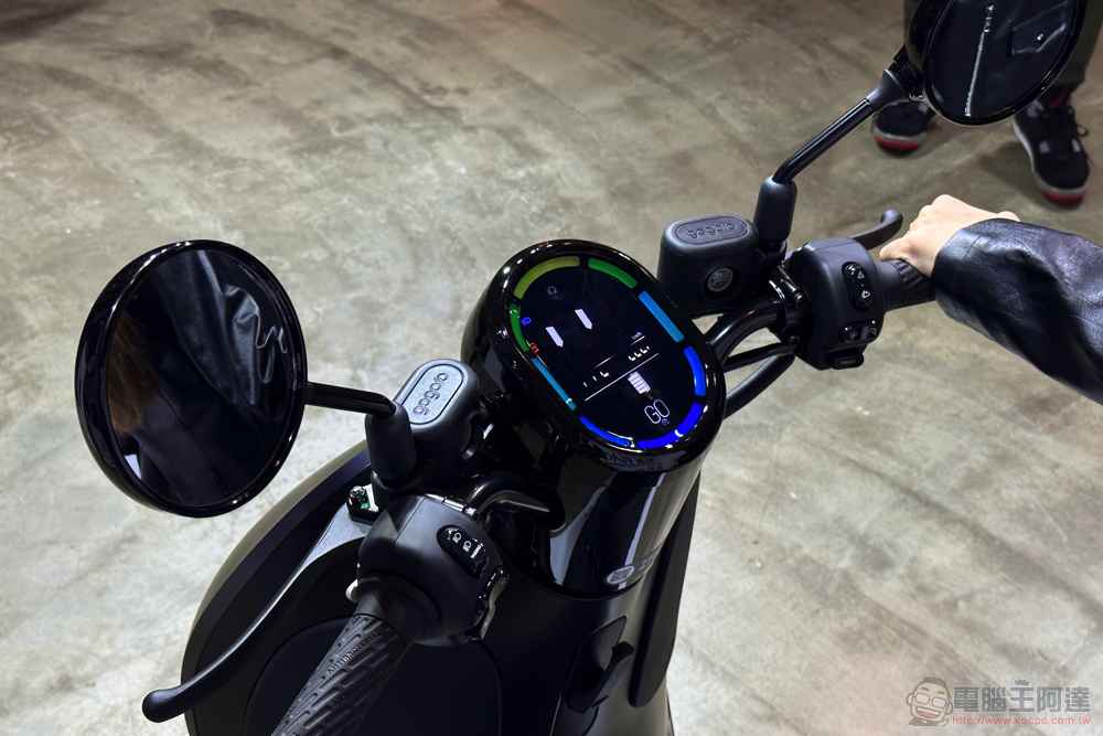 Gogoro 多車款直降最高 7,180 元!Delight TCS 全黑化新色 + 配備升級也降價! - 電腦王阿達 Gogoro 多車款直降最高 7,180 元!Delight TCS 全黑化新色 + 配備升級也降價! - 電腦王阿達