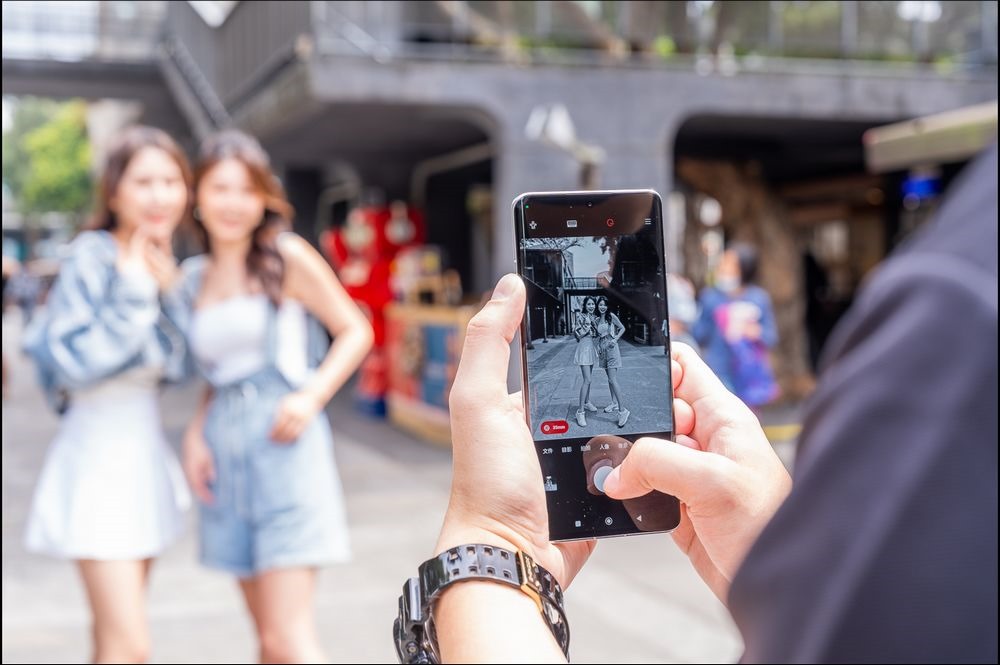 Xiaomi 13 Pro與Xiaomi 13 即日起於全台通路開賣 (4) Xiaomi 13 Pro與Xiaomi 13 即日起於全台通路開賣 (4)