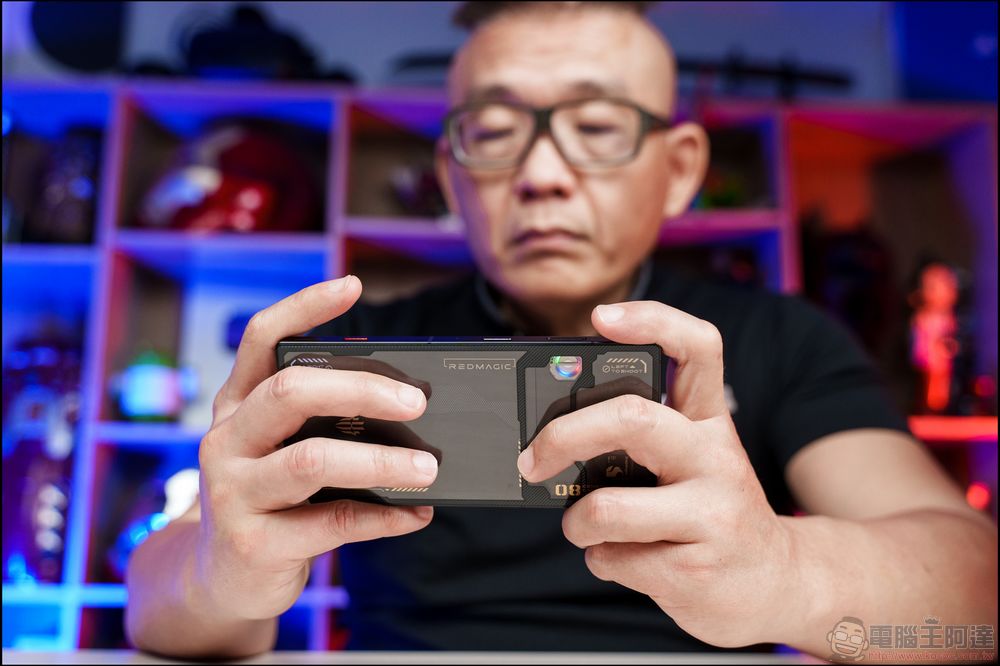 REDMAGIC 紅魔8 Pro 電競手機:效能與性價比絕對無敵的 Snapdragon 8 Gen 2 旗艦 - 電腦王阿達 REDMAGIC 紅魔8 Pro 電競手機:效能與性價比絕對無敵的 Snapdragon 8 Gen 2 旗艦 - 電腦王阿達