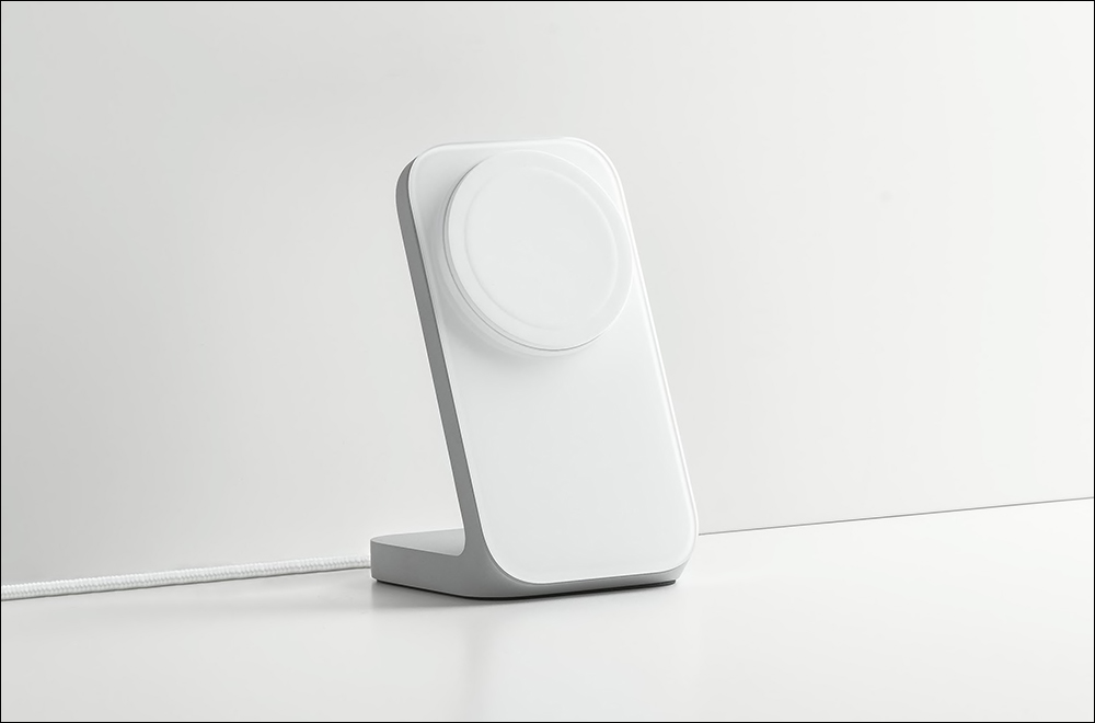 NOMAD Stand One MagSafe 充電支架推出,外型超美、MFi 認證、支援 15W MagSafe 充電 - 電腦王阿達 NOMAD Stand One MagSafe 充電支架推出,外型超美、MFi 認證、支援 15W MagSafe 充電 - 電腦王阿達