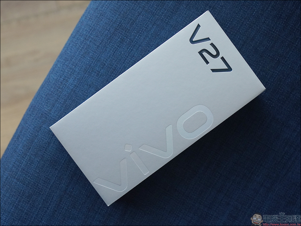 vivo V27 5G自帶光環人像神機開箱|獨創時尚柔光環、最豐富美妝美顏模式前後 5000 萬畫素,全球首發天璣 7200 處理器 - 電腦王阿達 vivo V27 5G自帶光環人像神機開箱|獨創時尚柔光環、最豐富美妝美顏模式前後 5000 萬畫素,全球首發天璣 7200 處理器 - 電腦王阿達