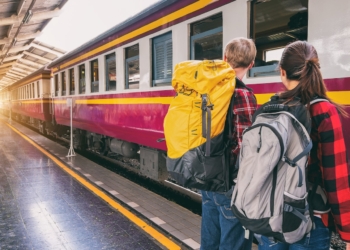 自由行 vs. 跟團旅遊：如何確認自己的需求並做出最適合自己的旅遊方式？