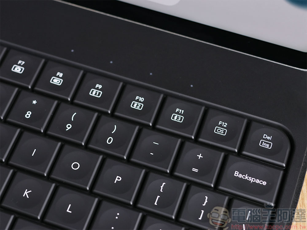 mokibo fusion 無線鍵盤 2.0 (iPad Pro 12.9 吋)開箱實測:多系統支援、多設備連線,觸控、打字手感全面升級 - 電腦王阿達 mokibo fusion 無線鍵盤 2.0 (iPad Pro 12.9 吋)開箱實測:多系統支援、多設備連線,觸控、打字手感全面升級 - 電腦王阿達