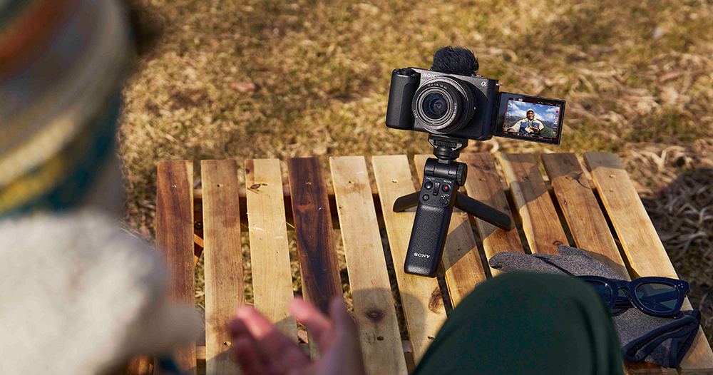 全幅無反 Sony ZV-E1 降臨:高感度先決、主打智慧拍攝的 Vlog 相機 - 電腦王阿達 全幅無反 Sony ZV-E1 降臨:高感度先決、主打智慧拍攝的 Vlog 相機 - 電腦王阿達