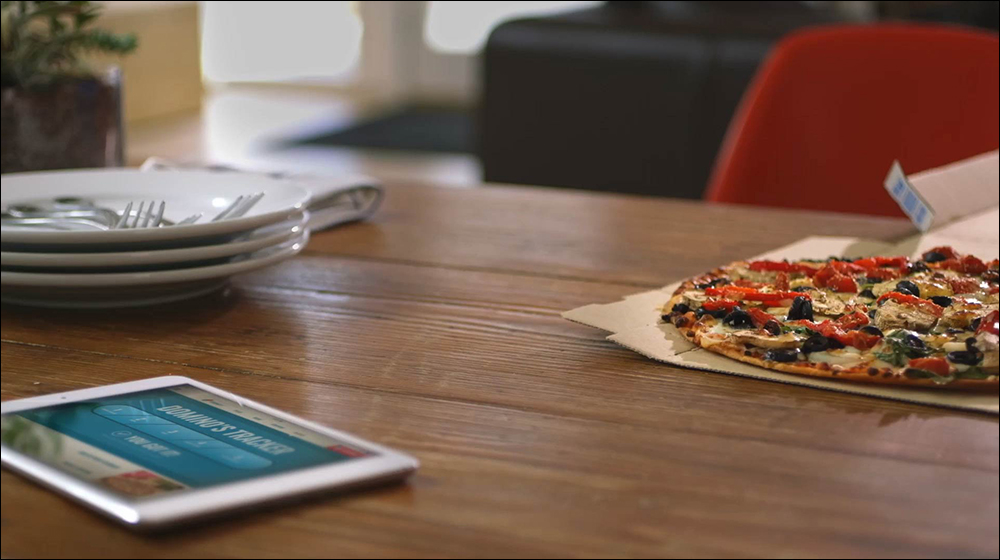 達美樂披薩宣布開放支援 Apple CarPlay ，可直接透過 CarPlay 系統 1 鍵訂購披薩 - 電腦王阿達