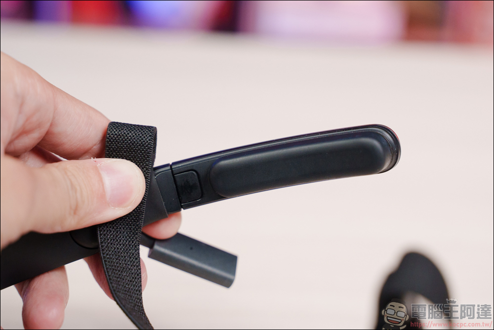 最輕便一體機 HTC VIVE XR Elite 開箱體驗,一機滿足 PC VR + VR 一體機 + MR 所有需求 - 電腦王阿達 最輕便一體機 HTC VIVE XR Elite 開箱體驗,一機滿足 PC VR + VR 一體機 + MR 所有需求 - 電腦王阿達