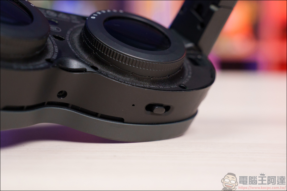 最輕便一體機 HTC VIVE XR Elite 開箱體驗,一機滿足 PC VR + VR 一體機 + MR 所有需求 - 電腦王阿達 最輕便一體機 HTC VIVE XR Elite 開箱體驗,一機滿足 PC VR + VR 一體機 + MR 所有需求 - 電腦王阿達
