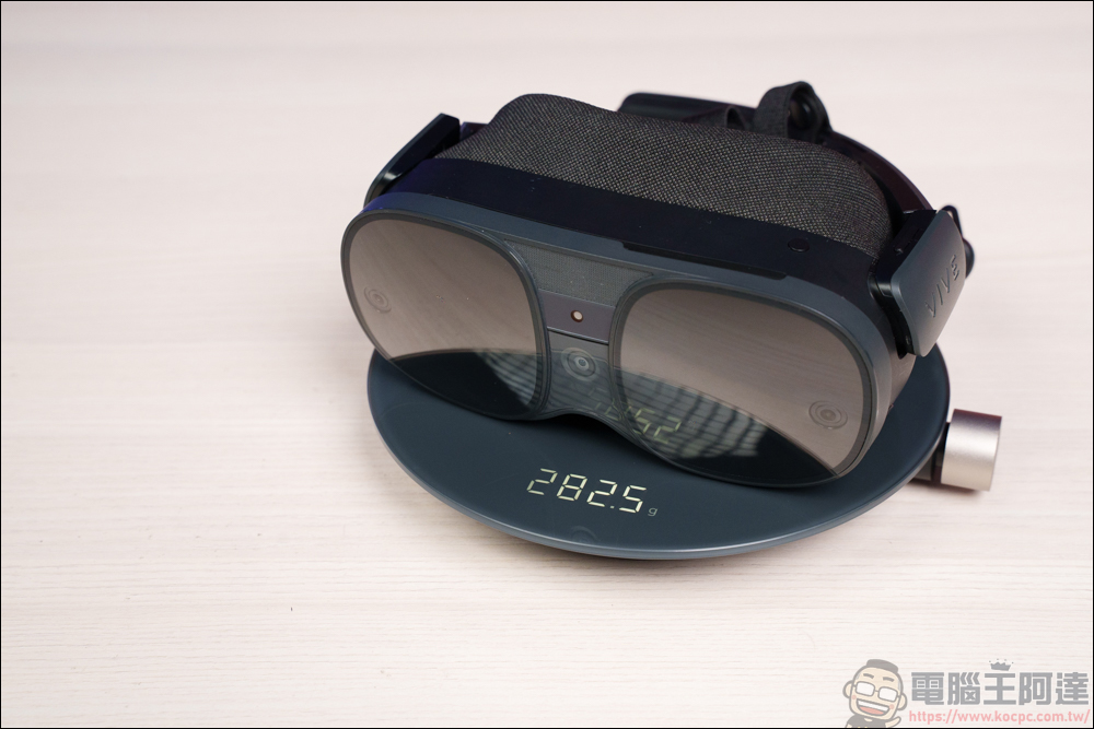 最輕便一體機 HTC VIVE XR Elite 開箱體驗,一機滿足 PC VR + VR 一體機 + MR 所有需求 - 電腦王阿達 最輕便一體機 HTC VIVE XR Elite 開箱體驗,一機滿足 PC VR + VR 一體機 + MR 所有需求 - 電腦王阿達