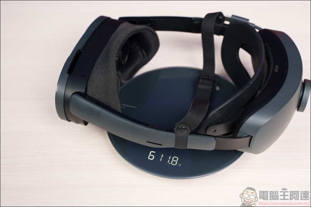 最輕便一體機 HTC VIVE XR Elite 開箱體驗,一機滿足 PC VR + VR 一體機 + MR 所有需求 - 電腦王阿達 最輕便一體機 HTC VIVE XR Elite 開箱體驗,一機滿足 PC VR + VR 一體機 + MR 所有需求 - 電腦王阿達