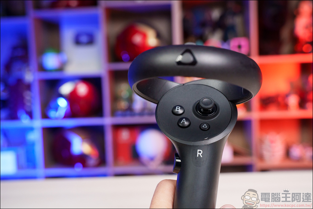 最輕便一體機 HTC VIVE XR Elite 開箱體驗,一機滿足 PC VR + VR 一體機 + MR 所有需求 - 電腦王阿達 最輕便一體機 HTC VIVE XR Elite 開箱體驗,一機滿足 PC VR + VR 一體機 + MR 所有需求 - 電腦王阿達