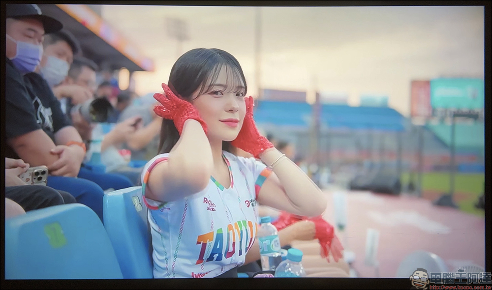 萬播 Wanbo 智慧投影機 TT 開箱|Netflix 正版授權、650ANSI流明、開機自動對焦、杜比音效,小投影大視野、把電影院帶回家! - 電腦王阿達 萬播 Wanbo 智慧投影機 TT 開箱|Netflix 正版授權、650ANSI流明、開機自動對焦、杜比音效,小投影大視野、把電影院帶回家! - 電腦王阿達
