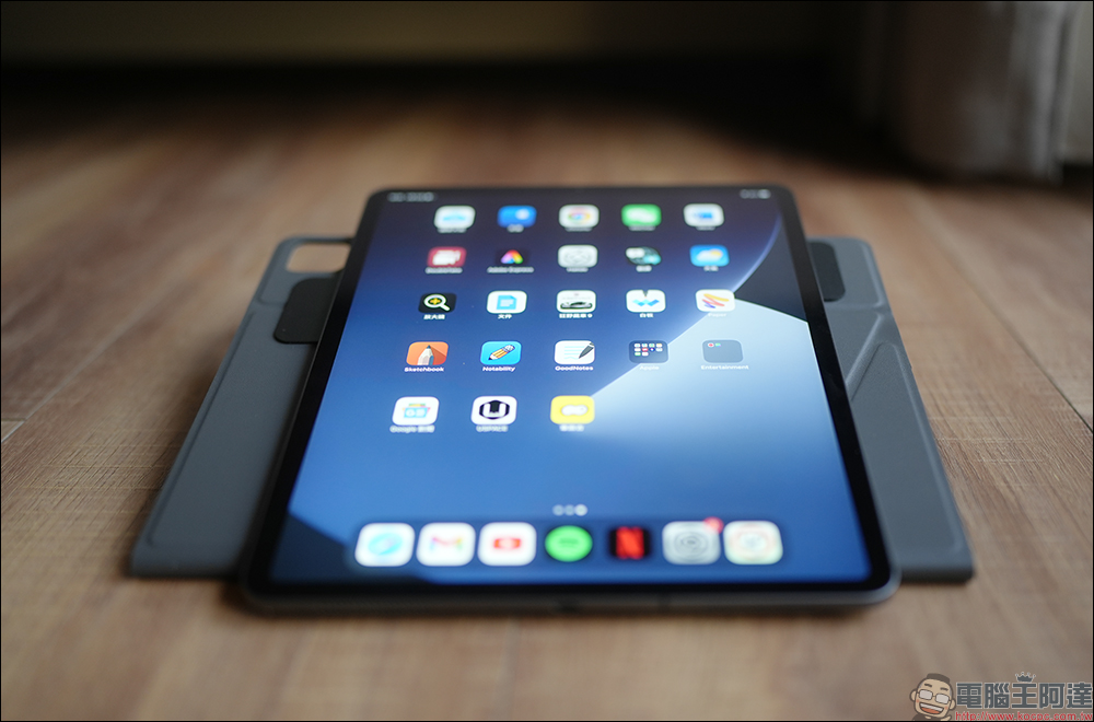 VATORA 磁吸飛行系列平板保護套+手機錢包支架開箱,滿足 iPad 與 iPhone 用戶的所有支架需求! - 電腦王阿達 VATORA 磁吸飛行系列平板保護套+手機錢包支架開箱,滿足 iPad 與 iPhone 用戶的所有支架需求! - 電腦王阿達