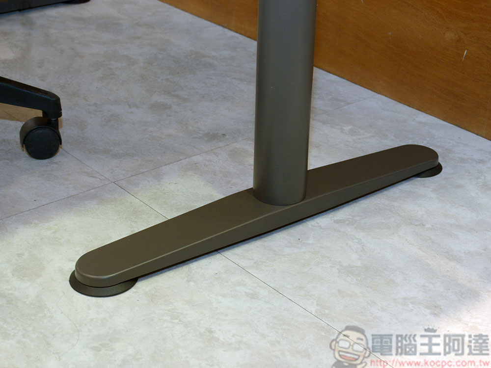 mindcase Allround Desk 鷗圓電動升降桌開箱:免萬元、易組裝,小資最愛 - 電腦王阿達 mindcase Allround Desk 鷗圓電動升降桌開箱:免萬元、易組裝,小資最愛 - 電腦王阿達