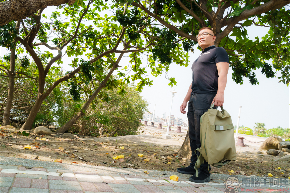 Allrover Flipbag 翻轉背包,可變形多種形態,後背包 + 手提包 + 單肩包,一包N用途 - 電腦王阿達 Allrover Flipbag 翻轉背包,可變形多種形態,後背包 + 手提包 + 單肩包,一包N用途 - 電腦王阿達