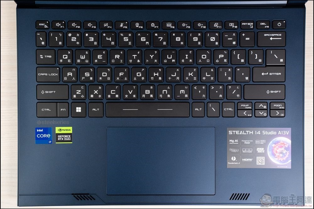 MSI Stealth 14 Studio A13V 開箱 - 15 MSI Stealth 14 Studio A13V 開箱 - 15