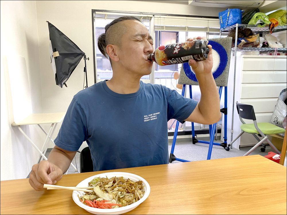 日本限定,百事炒麵專用可樂竟不是黑暗料理 - 電腦王阿達 日本限定,百事炒麵專用可樂竟不是黑暗料理 - 電腦王阿達