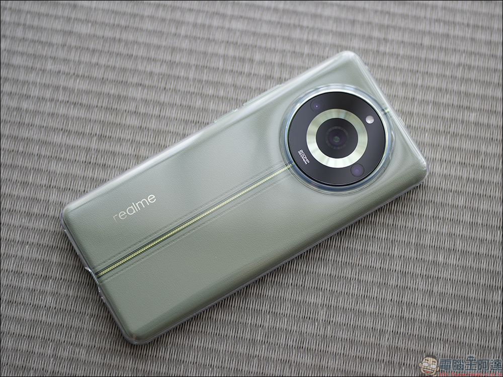 realme 11 Pro+ 開箱|2 億畫素單鏡無損變焦相機,手機界的精品 - 電腦王阿達 realme 11 Pro+ 開箱|2 億畫素單鏡無損變焦相機,手機界的精品 - 電腦王阿達