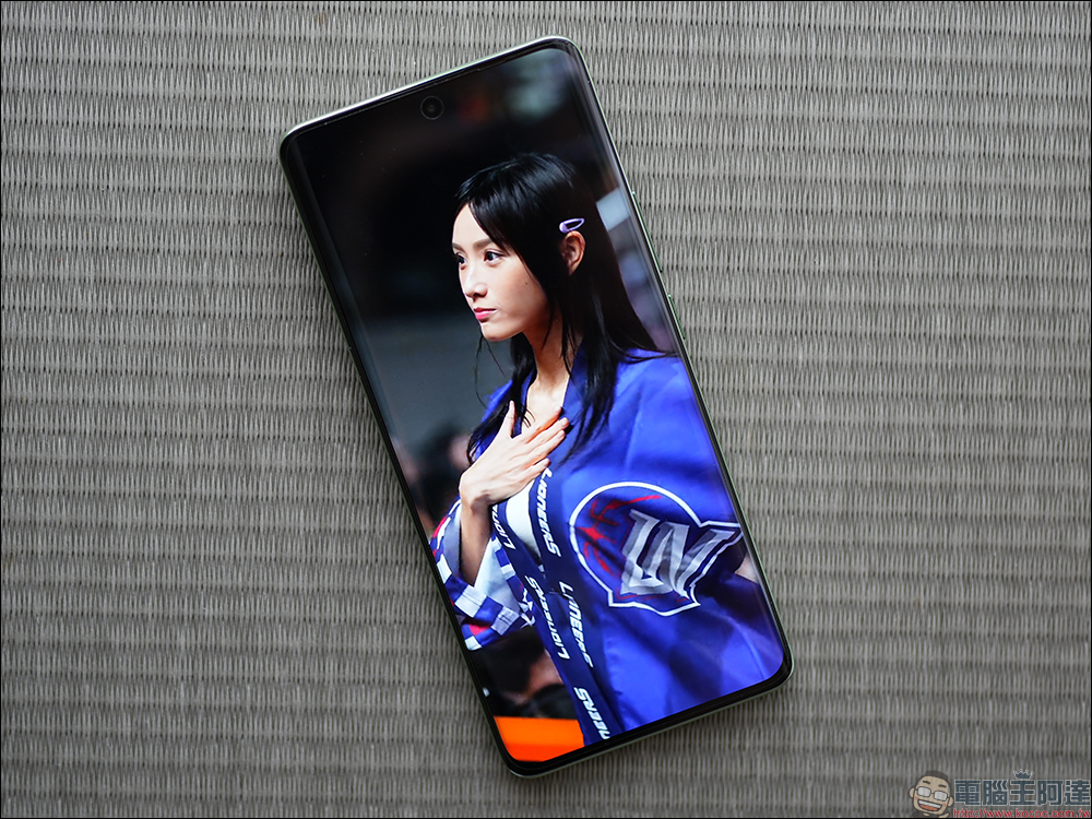 realme 11 Pro+ 開箱|2 億畫素單鏡無損變焦相機,手機界的精品 - 電腦王阿達 realme 11 Pro+ 開箱|2 億畫素單鏡無損變焦相機,手機界的精品 - 電腦王阿達
